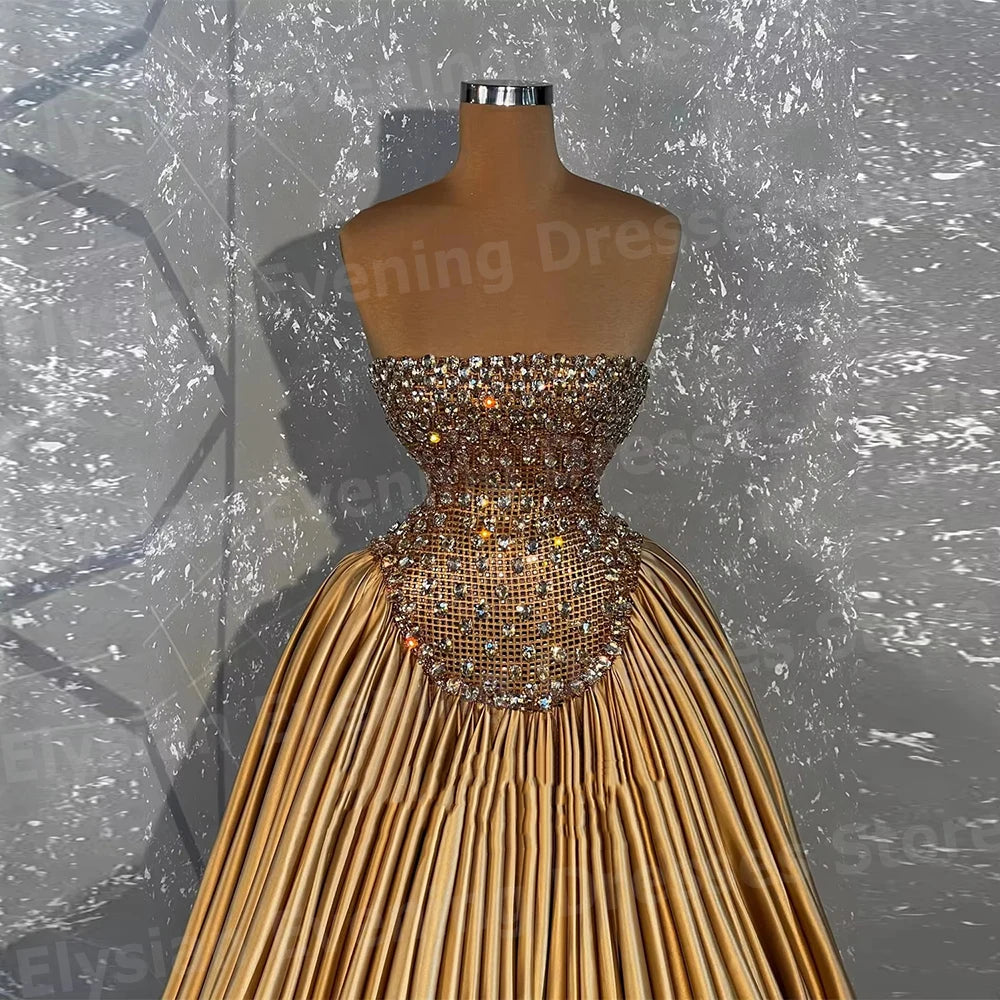 Robe de bal élégante princesse avec perles et cristaux