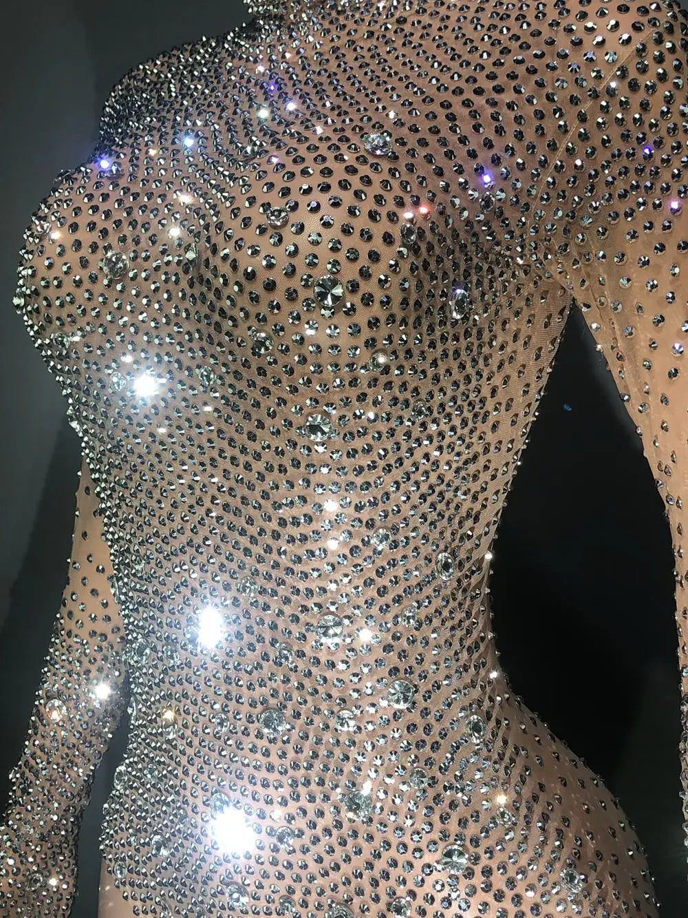 Body de Soirée Luxueux à Strass – Glamour et Élégance