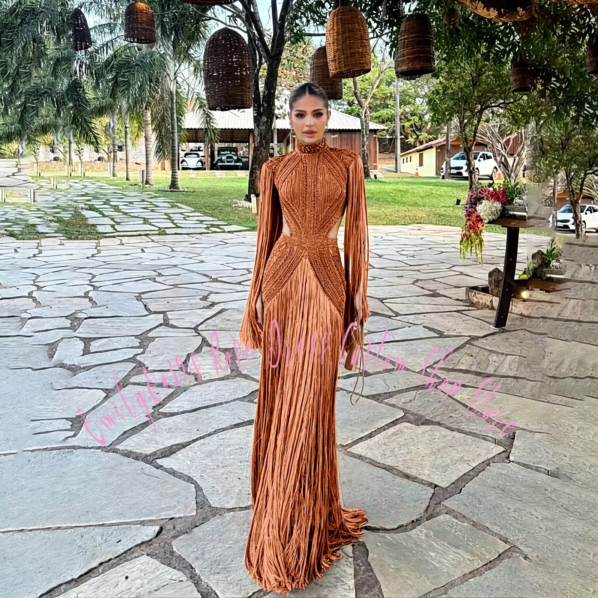 Robe élégante avec perles et manches longues pour cérémonie