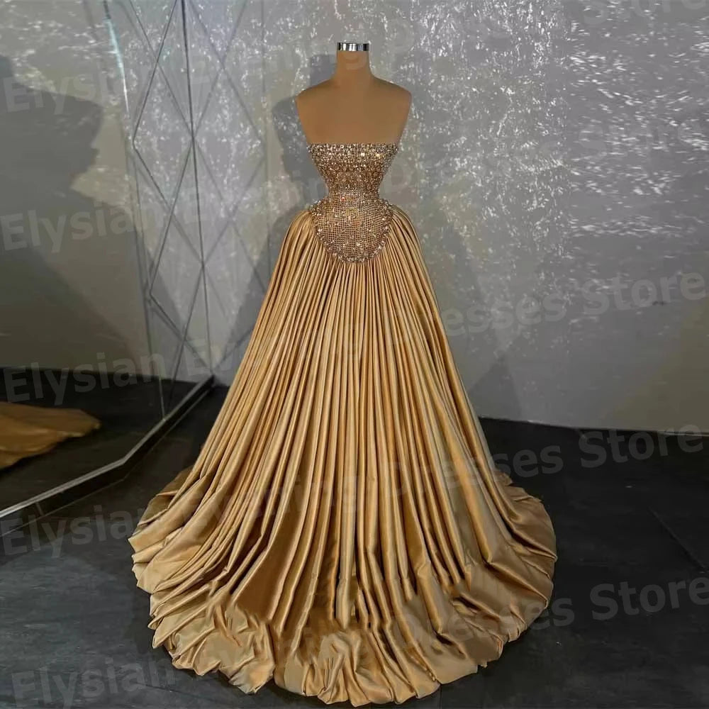 Robe de bal élégante princesse avec perles et cristaux