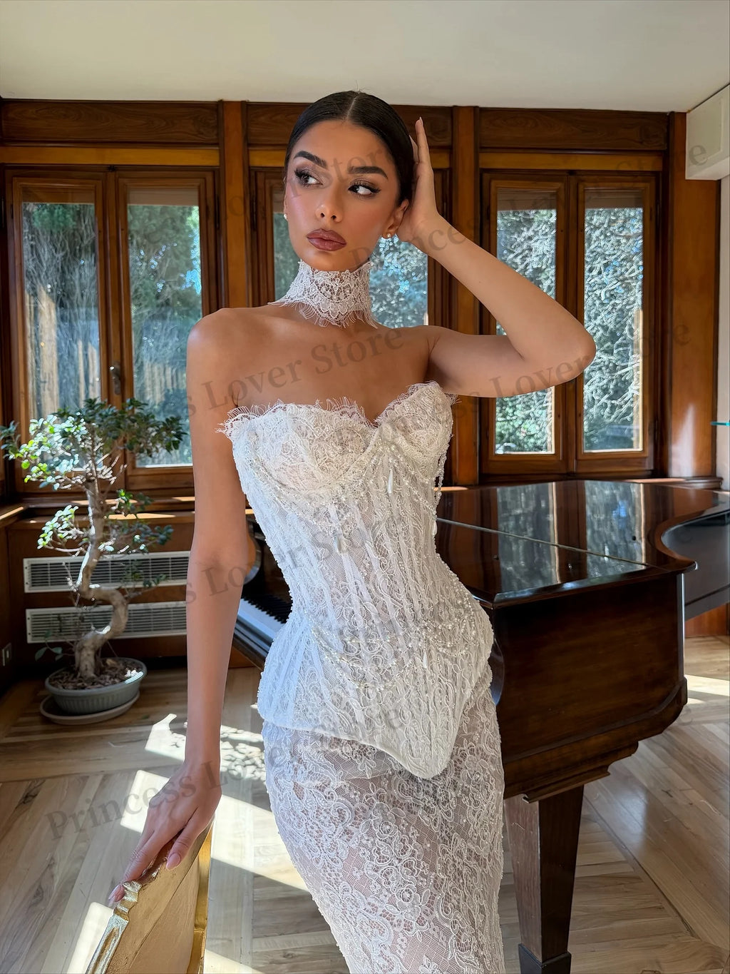 Robe de soirée blanche chic à épaules dénudées