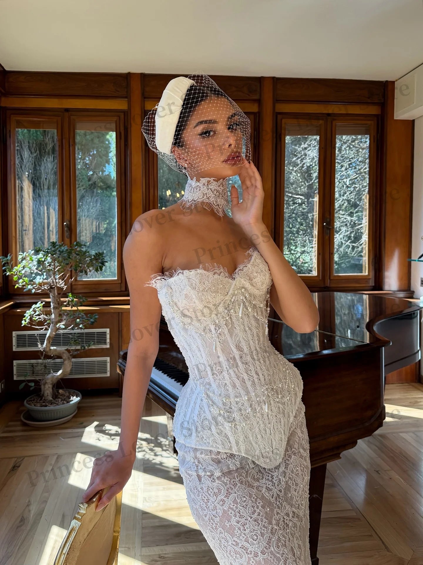Robe de soirée blanche chic à épaules dénudées