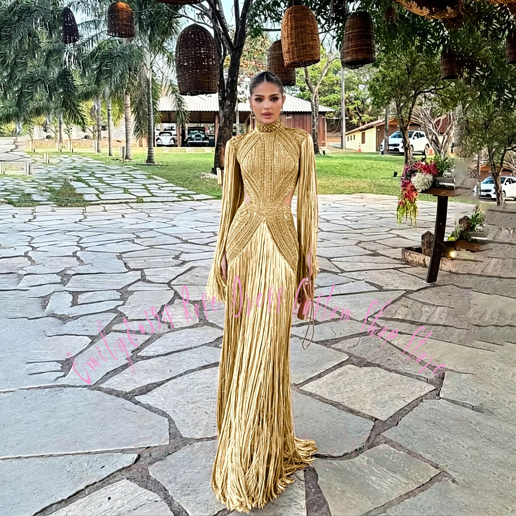 Robe élégante avec perles et manches longues pour cérémonie