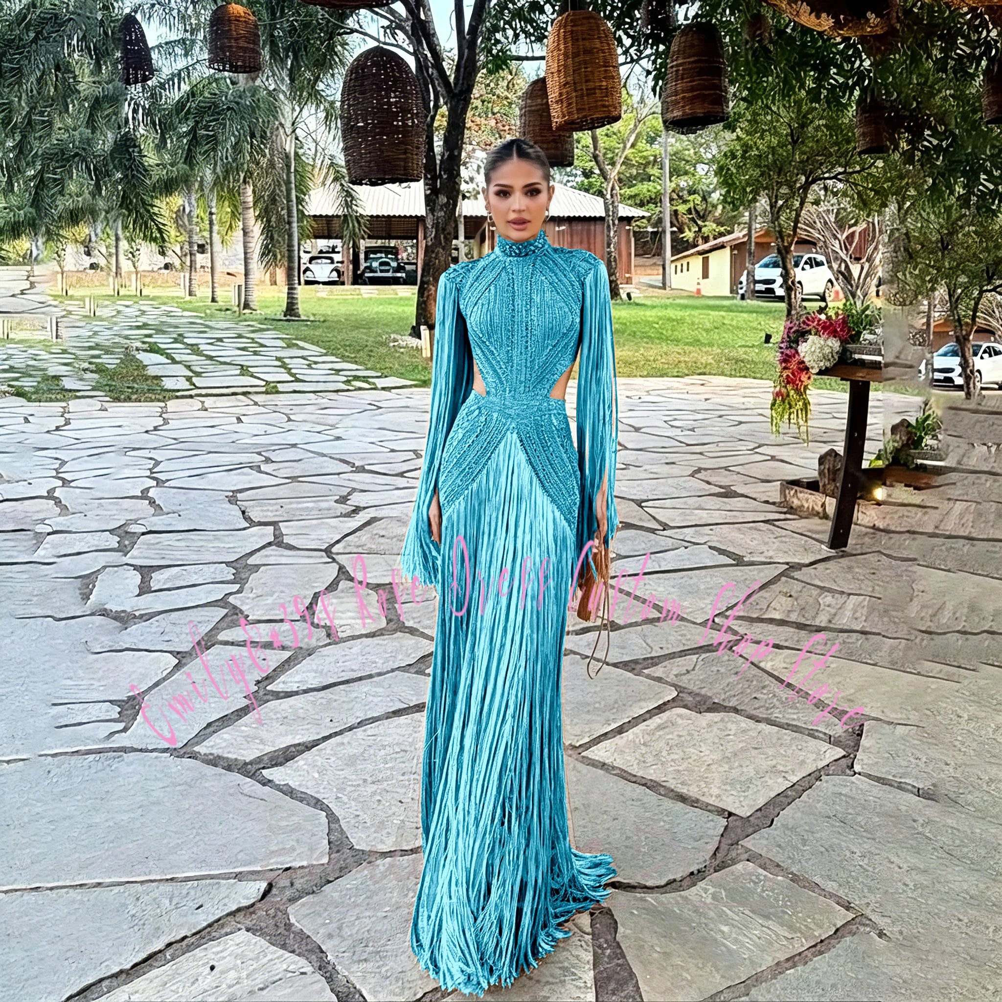 Robe élégante avec perles et manches longues pour cérémonie